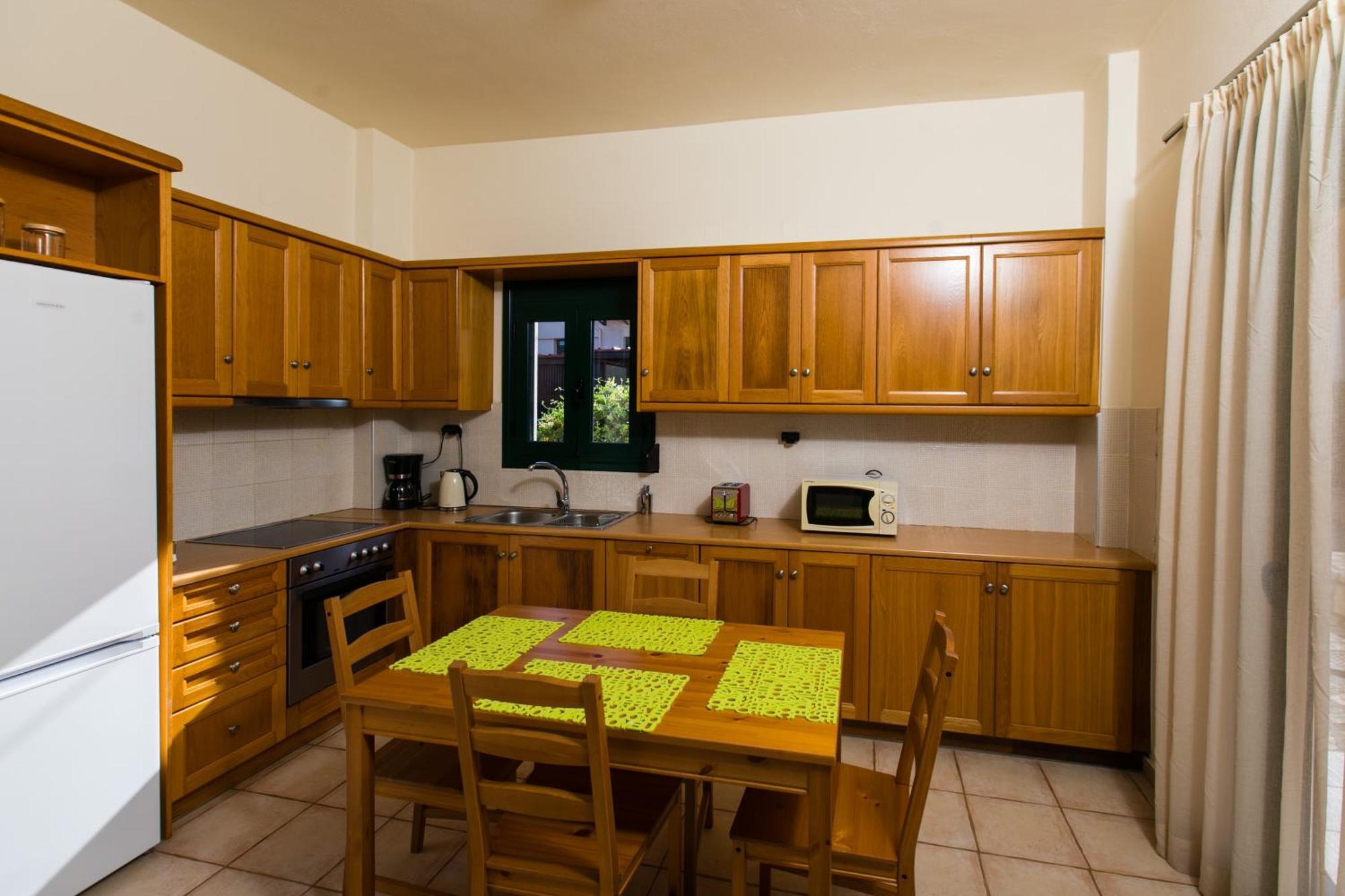 Villa Eleni Asprouliánoi Buitenkant foto