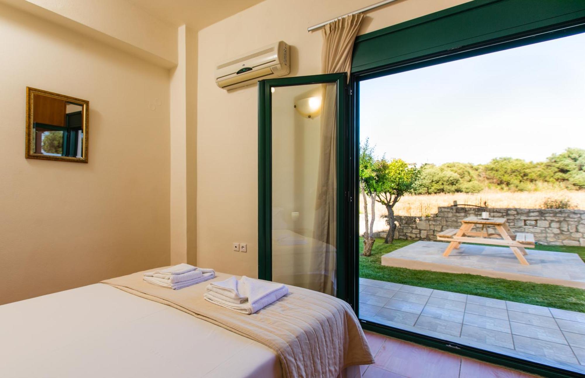 Villa Eleni Asprouliánoi Buitenkant foto