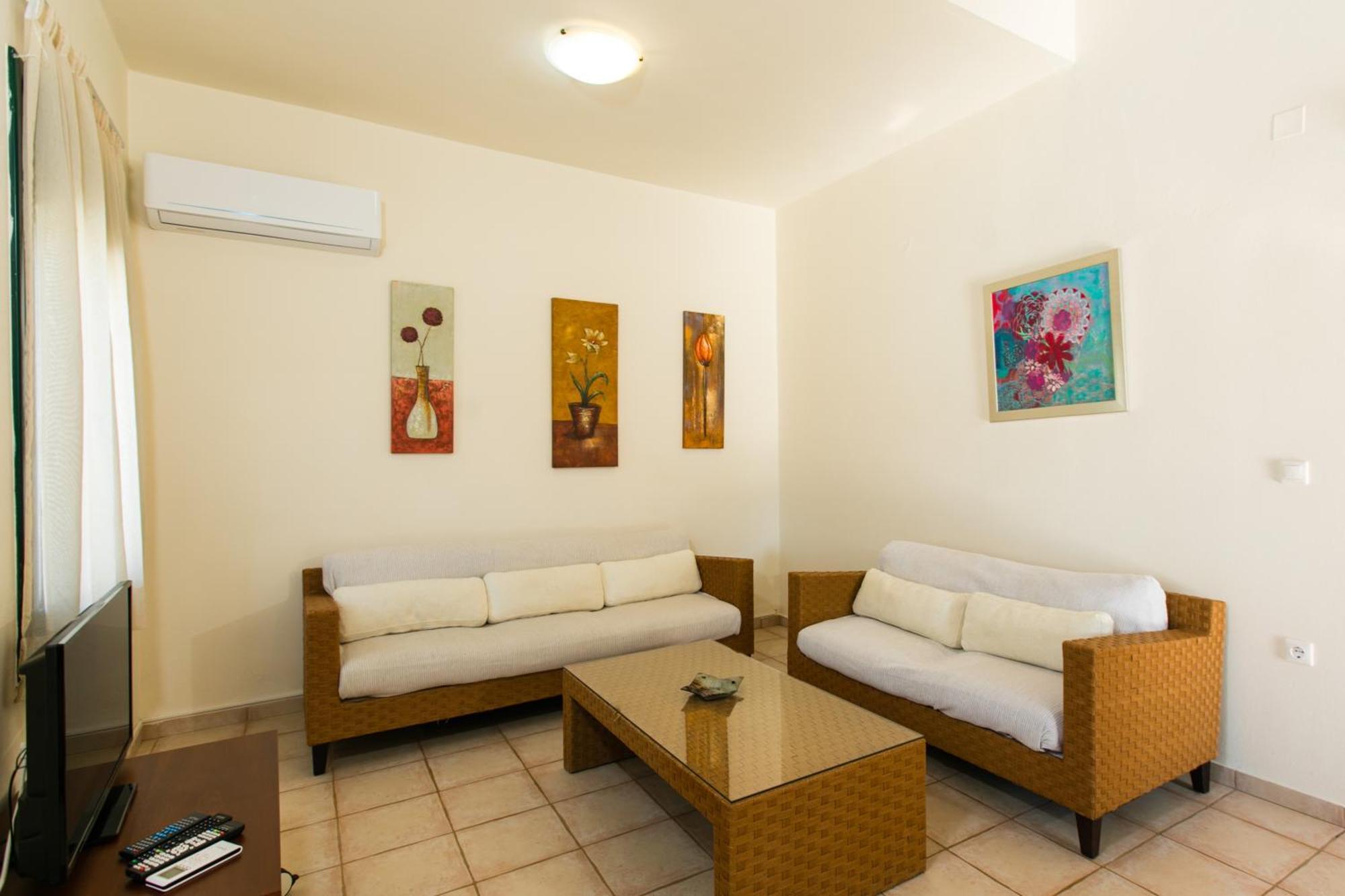 Villa Eleni Asprouliánoi Buitenkant foto